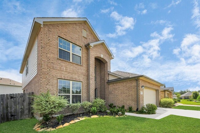 24063 Hawthorn Lks Dr in Roman Forest, TX - Building Photo - Building Photo