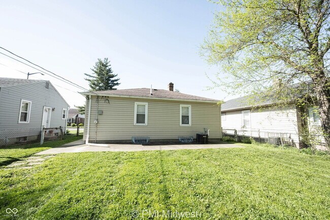 1716 E 46th St in Indianapolis, IN - Building Photo - Building Photo