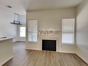 110 Pony Cv in Kyle, TX - Building Photo - Building Photo