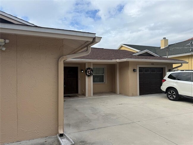 4410 Waltham Ave in Tampa, FL - Building Photo - Building Photo