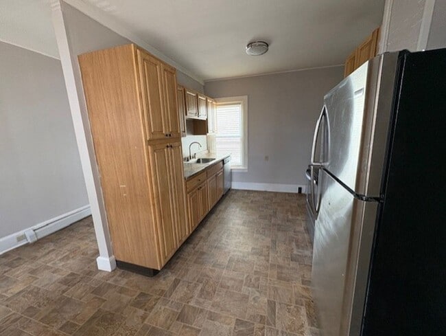 28 Harrison St in Keene, NH - Building Photo - Building Photo