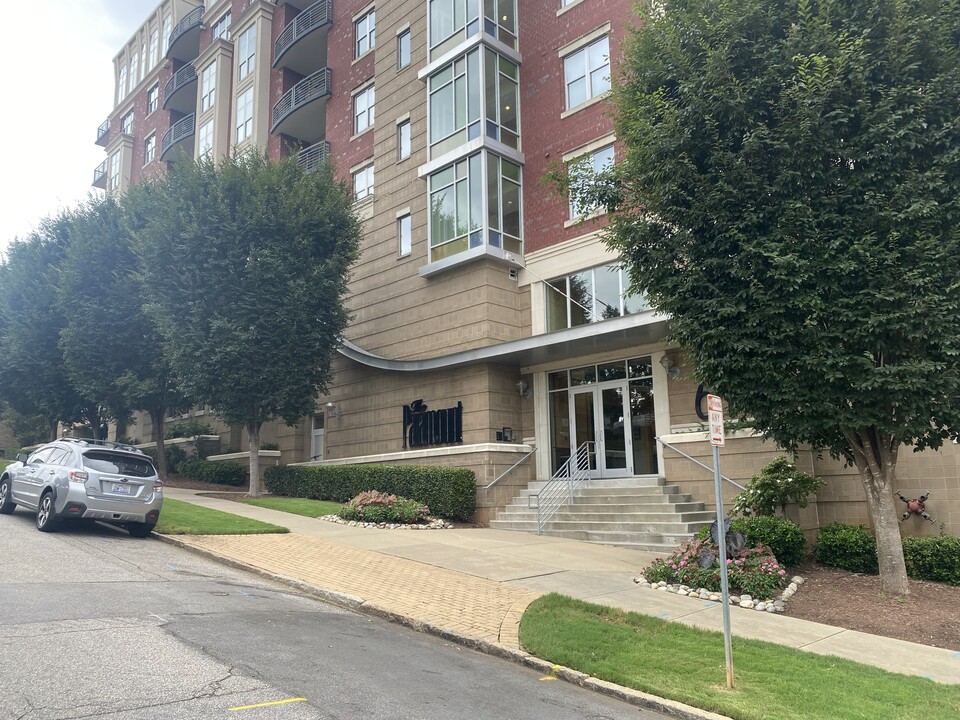 618 N Boylan Ave, Unit 632 in Raleigh, NC - Foto de edificio