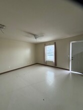 2851 Highland Ave in Corpus Christi, TX - Building Photo - Building Photo