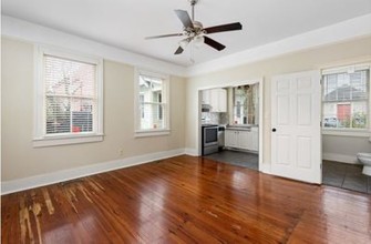 4 Ashe St in Charleston, SC - Building Photo - Interior Photo