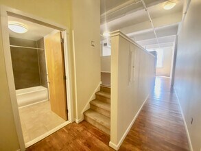 1230 Arch St in Philadelphia, PA - Building Photo - Building Photo