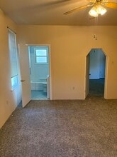 311 Oakland Ave, Unit 1st Floor Apt in Greensburg, PA - Building Photo - Building Photo