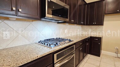 3608 Bastrop St in Melissa, TX - Foto de edificio - Building Photo