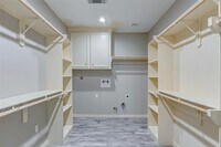 8020 Bendell Dr photo'