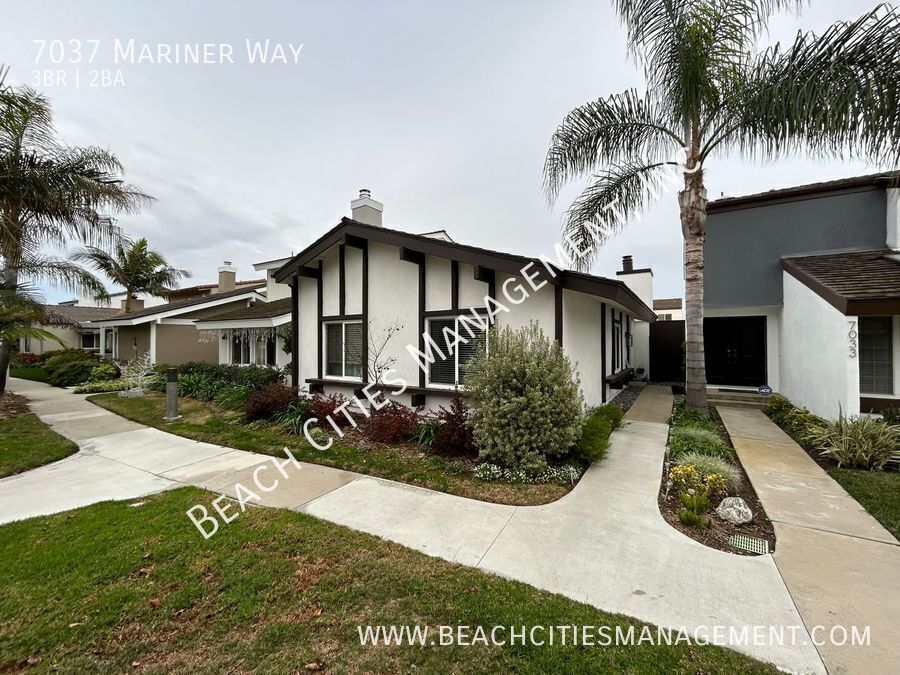 7037 Mariner Way in Long Beach, CA - Building Photo