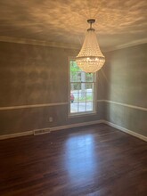 10 Queensbury Rd in Greenville, SC - Building Photo - Building Photo