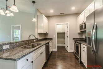 124 Foxden Dr in Fletcher, NC - Building Photo - Building Photo