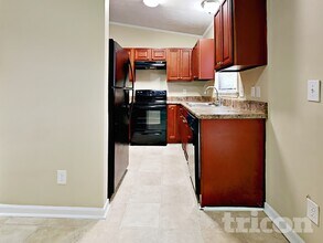 4185 Bradley Dr SW in Snellville, GA - Building Photo - Building Photo