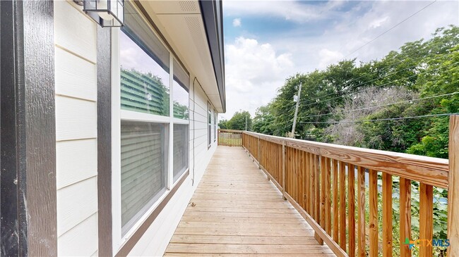 property at 1302 Linda Spur
