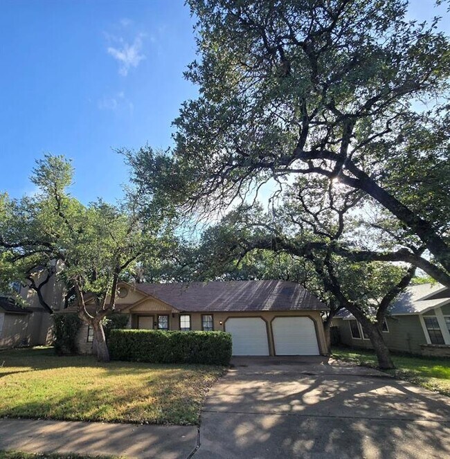 property at 702 Live Oak Dr