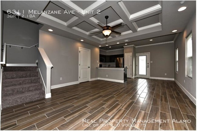 6311 Melanzane Avenue in San Antonio, TX - Building Photo - Building Photo