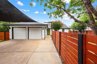 1500 Chippeway Ln in Austin, TX - Building Photo - Building Photo