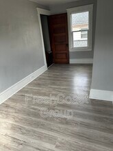 5940 Engel Ave in Cleveland, OH - Building Photo - Building Photo