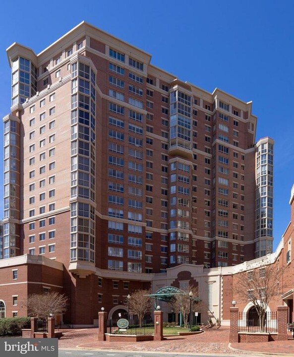 2181 Jamieson Ave in Alexandria, VA - Building Photo