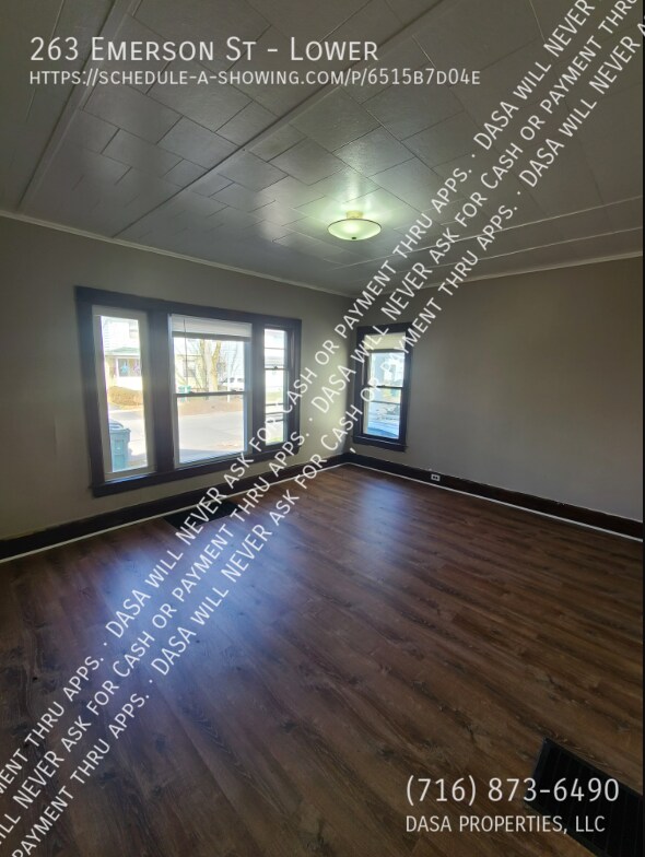 263 Emerson St-Unit -Lower in Rochester, NY - Building Photo - Building Photo