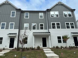 1359 Hasse Ave in Apex, NC - Building Photo
