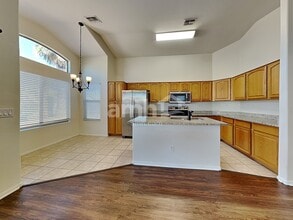 13830 W Keim Dr in Litchfield Park, AZ - Foto de edificio - Building Photo