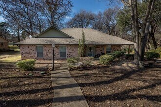 531 Longworth Blvd in Duncanville, TX - Building Photo - Building Photo