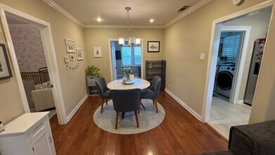 6010 S Harcourt Ave in Los Angeles, CA - Building Photo - Building Photo