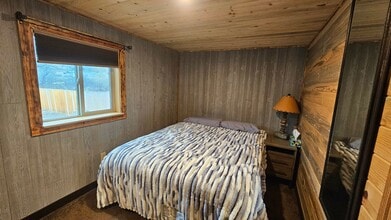 220 1st Ave NE in Hot Springs, MT - Building Photo - Building Photo