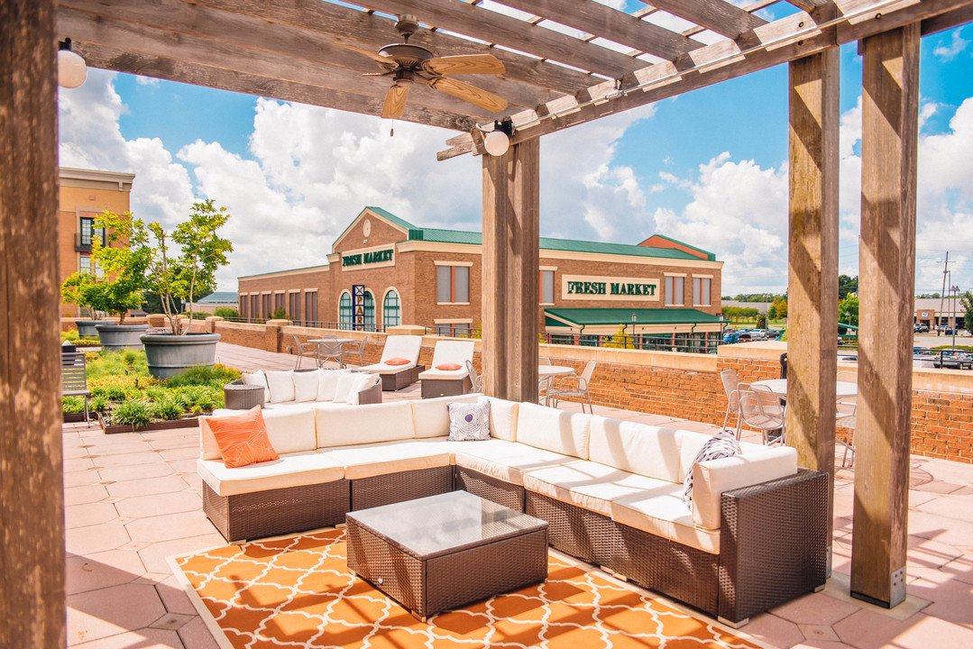 The Terraces at Perkins Rowe in Baton Rouge, LA - Building Photo