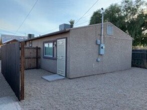 2034 W Madison St in Phoenix, AZ - Building Photo - Building Photo