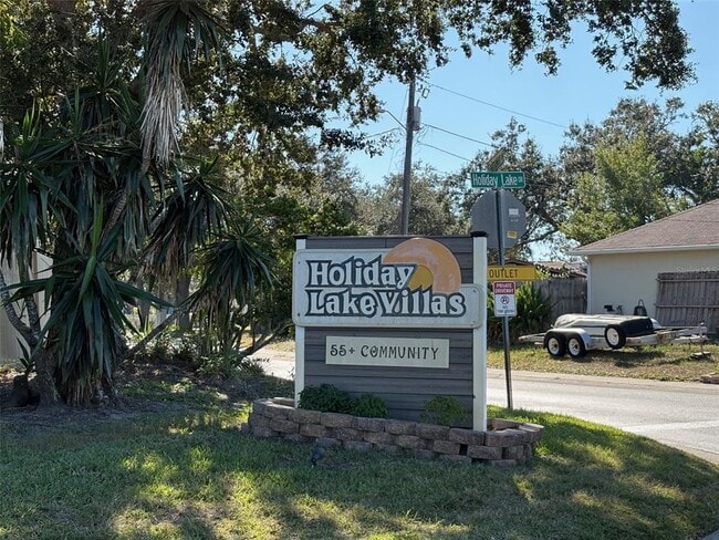 3813 Staysail Ln in Holiday, FL - Building Photo - Building Photo