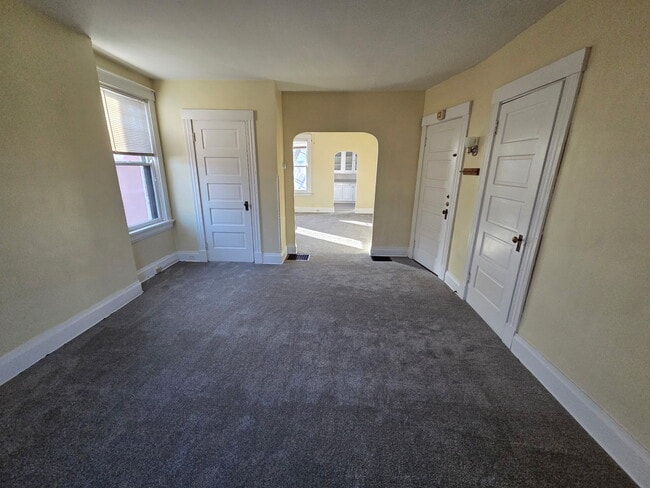 3959 Hazel Ave, Unit 3959 Hazel Ave Apt 2