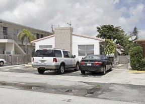 619 NE 5th St in Hallandale Beach, FL - Building Photo