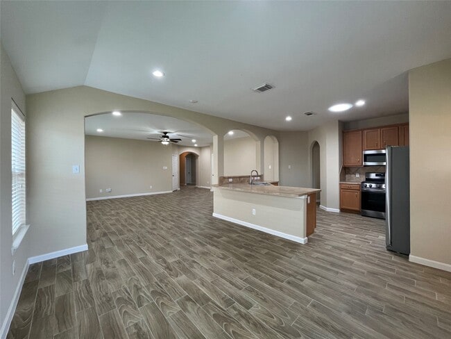 property at 6110 Moran Crest Dr