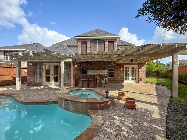 property at 1762 Lakeside Enclave Dr