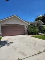 141 Conch Dr in Kissimmee, FL - Building Photo