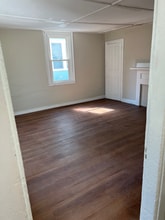 57 Granite St in Bath, ME - Building Photo - Building Photo
