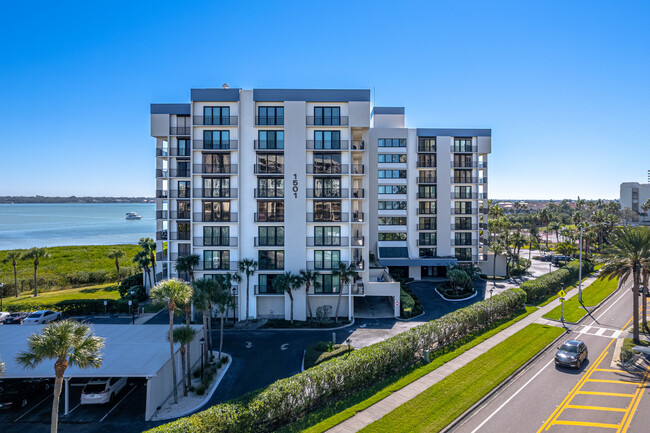 South Bay Condos in Clearwater, FL - Building Photo - Building Photo