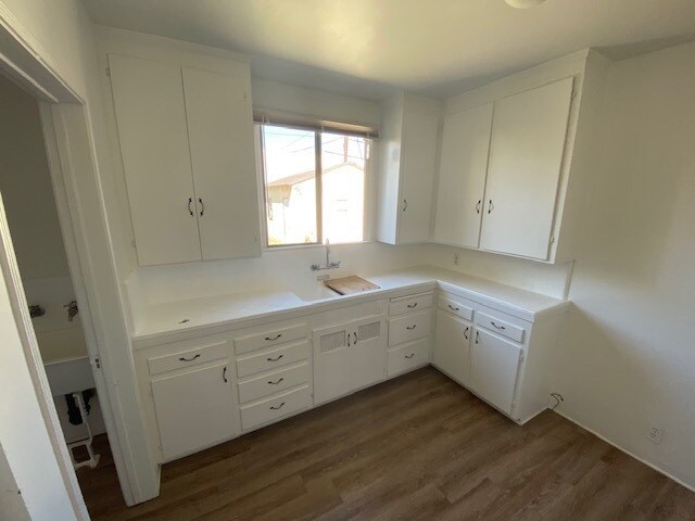 11913 Tennessee Ave in Los Angeles, CA - Building Photo