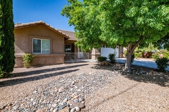2841 Wikieup Ave in Kingman, AZ - Building Photo - Building Photo
