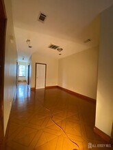 98 Catalpa Ave in Perth Amboy, NJ - Building Photo - Building Photo