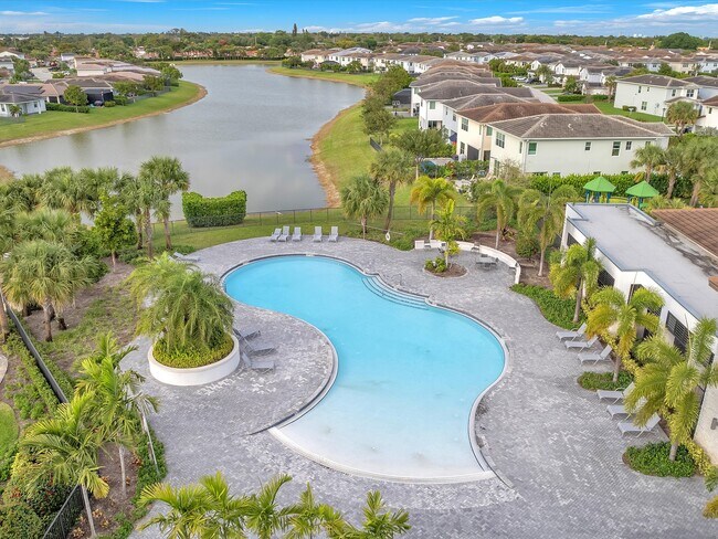property at 1130 Rio Ct