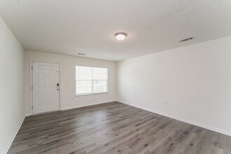 4807 Manchineel Ln in Monroe, NC - Foto de edificio - Building Photo