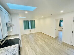 1826 Ocean St in Santa Cruz, CA - Building Photo - Building Photo