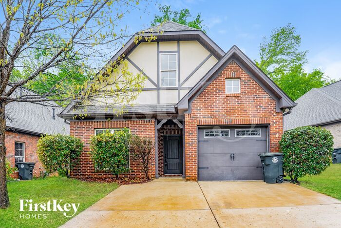 340 Kingston Cir in Birmingham, AL - Building Photo