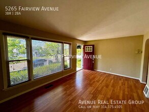 5265 Fairview Ave in St. Louis, MO - Building Photo - Building Photo
