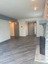 21439 Abbey Ln in Crest Hill, IL - Building Photo - Building Photo