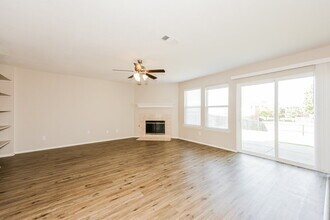 2133 Pecan Creek Dr in Mesquite, TX - Building Photo - Building Photo