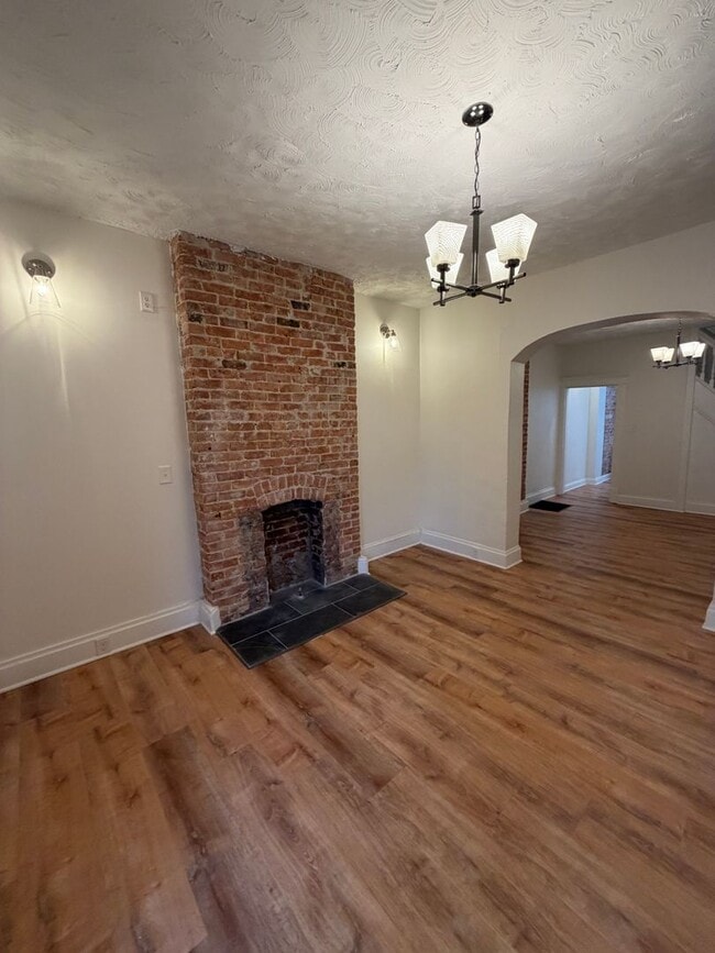 441 E Whittier St in Columbus, OH - Building Photo - Building Photo