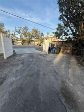 4439 Ocean Blvd in Siesta Key, FL - Foto de edificio - Building Photo